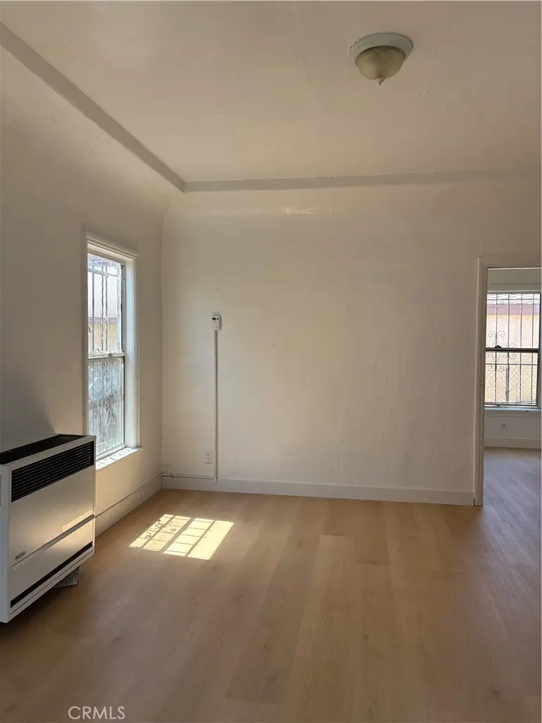 Residential Lease for rent at 928 W 78th, Los Angeles, Los Angeles County, CA featuring 1 bed and 1 bath