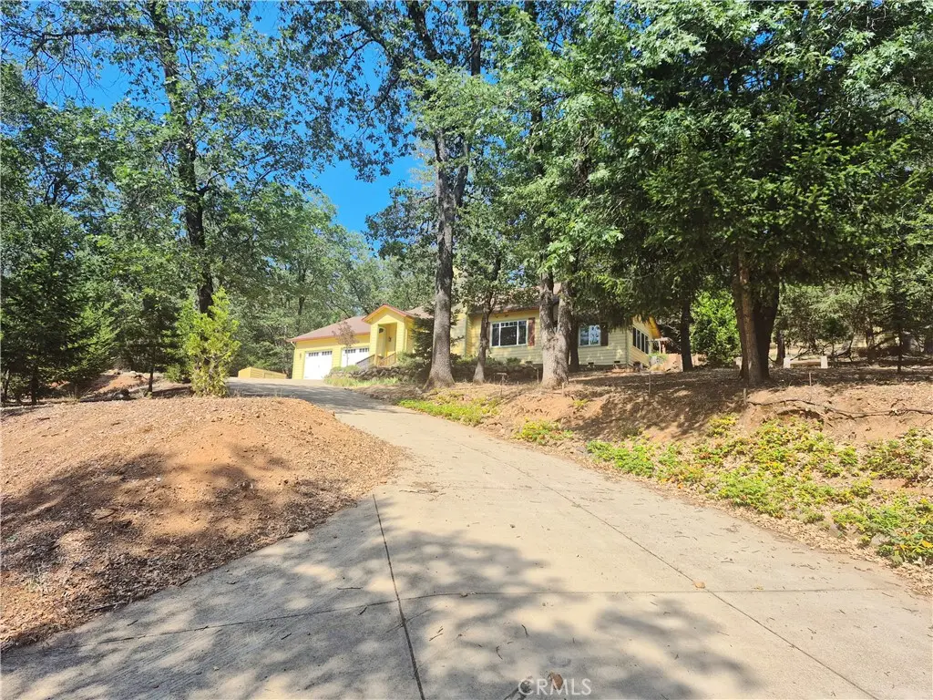 14274 Regina Way, Cobb, CA — listing photo 1