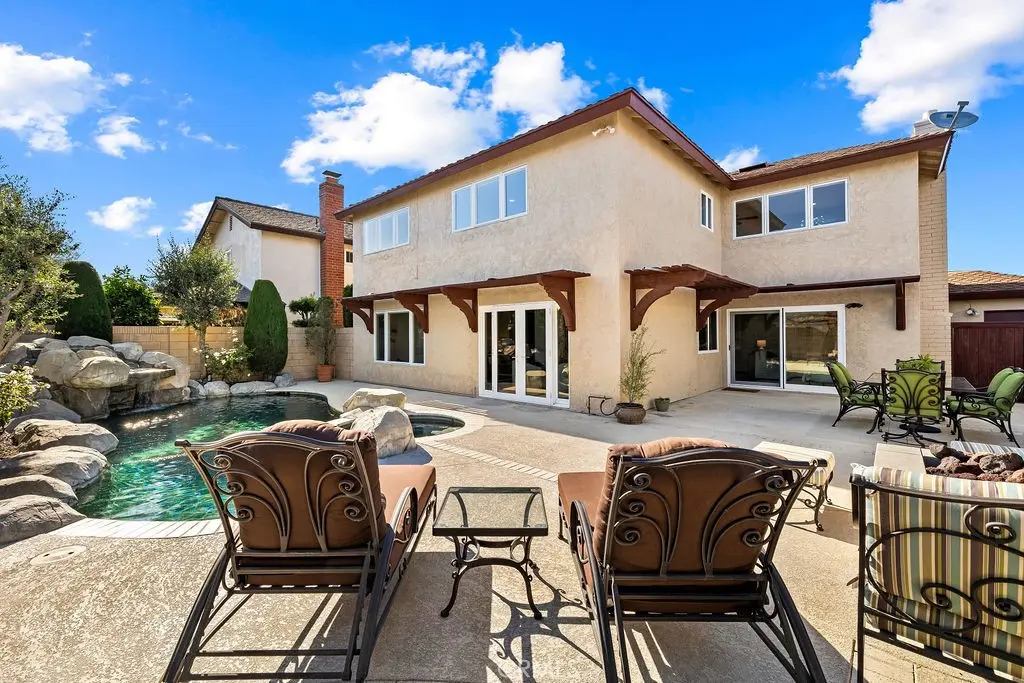 6792 Loyola Drive, Huntington Beach, CA — listing photo 1