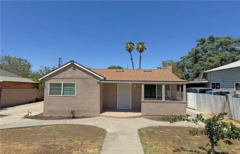 302 S Jackson, Fresno, CA — listing photo 1