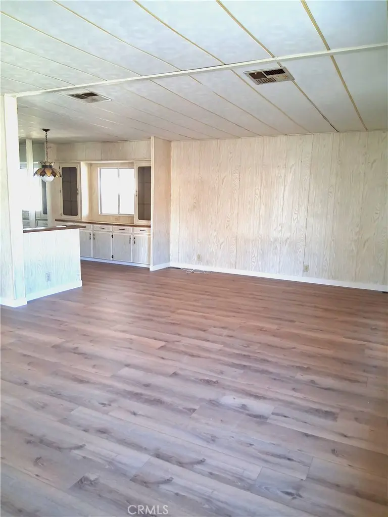 Manufactured In Park for sale at 725 W Thornton 157, Hemet, CA featuring 2 beds and 2 baths