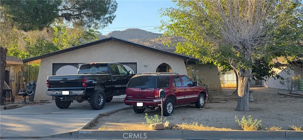 56922 Cassia, Yucca Valley, CA — listing photo 1