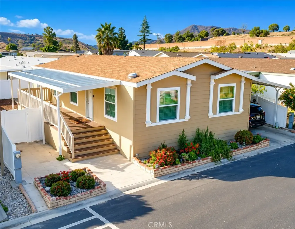 Manufactured In Park for sale at 4080 Pedley Road 39, Jurupa Valley, CA featuring 3 beds and 2 baths