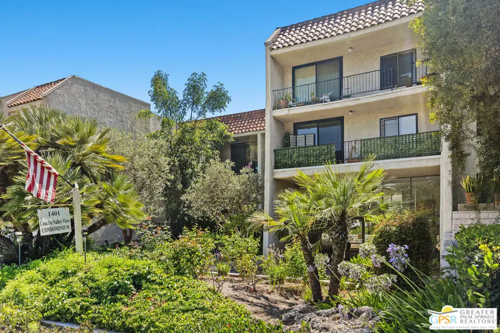 Condominium for sale at 1401 Valley View Road 321, Glendale, CA featuring 1 bed and 1 bath
