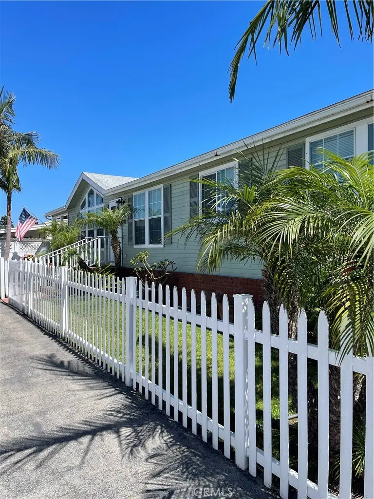 Manufactured In Park for sale at 20701 Beach Blvd 147, Huntington Beach, CA featuring 3 beds and 2 baths