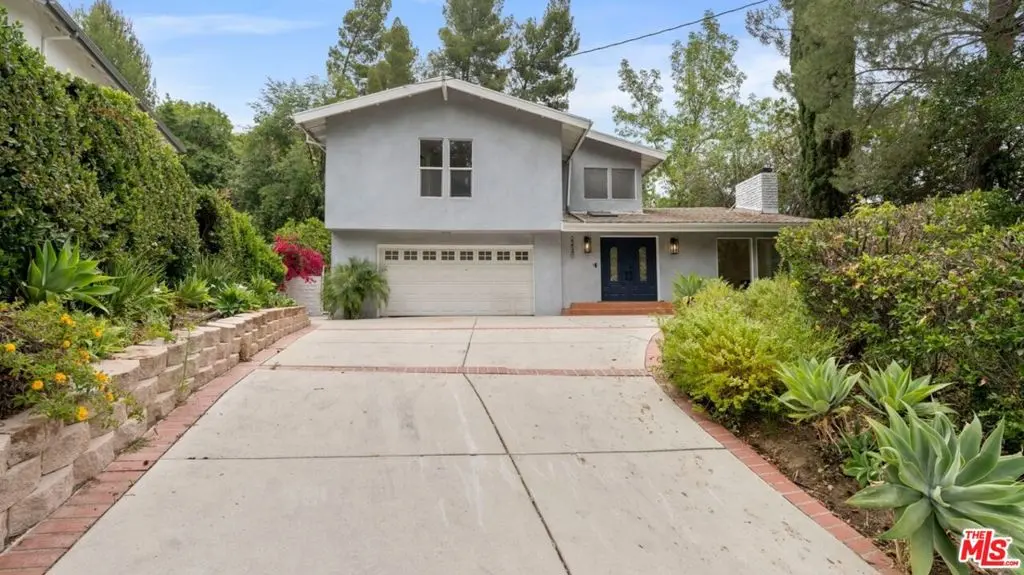 22540 Margarita Drive, Woodland Hills, CA — listing photo 1