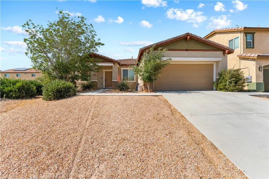3617 Half Dome Avenue, Rosamond, CA — listing photo 1