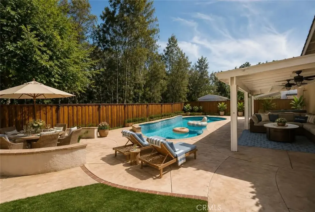 Single Family Residence for sale at 39687 Corte Gata, Murrieta, CA featuring 3 beds and 3 baths