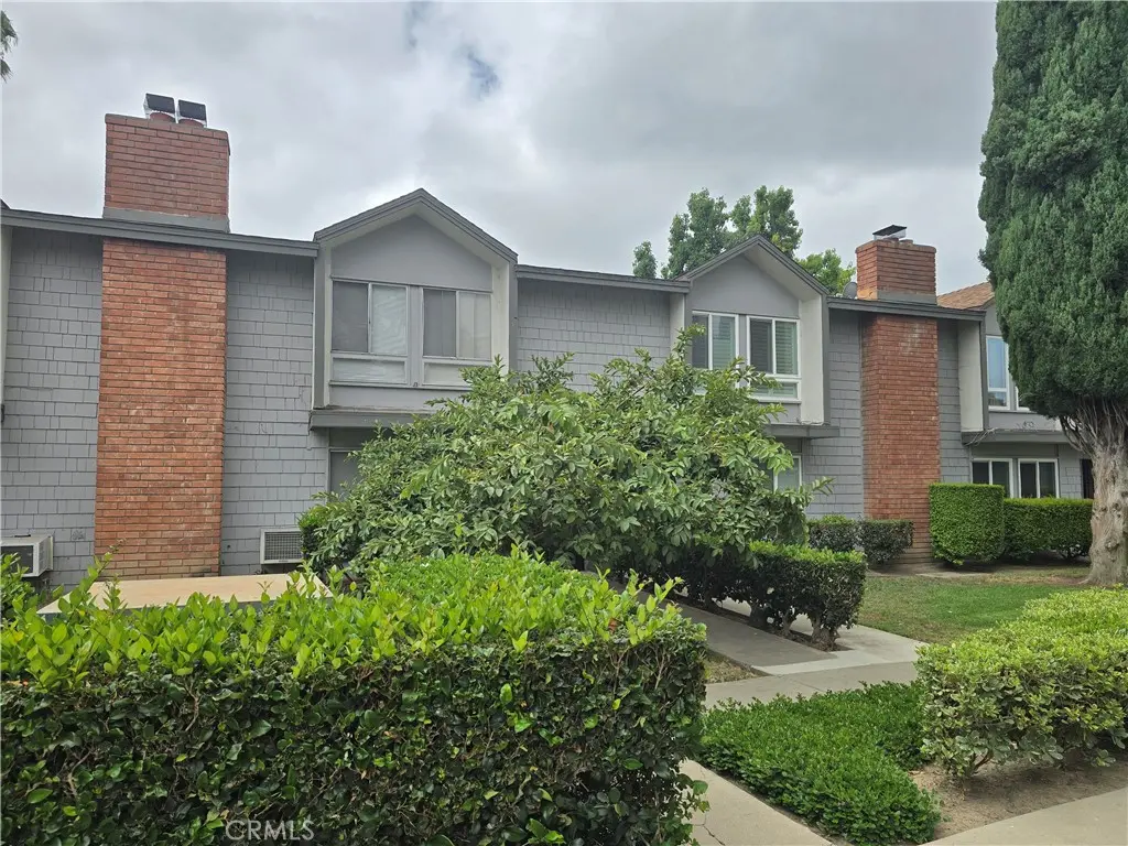 Single Family Residence for sale at 16578 Montego Way, Tustin, CA featuring 3 beds and 2 baths