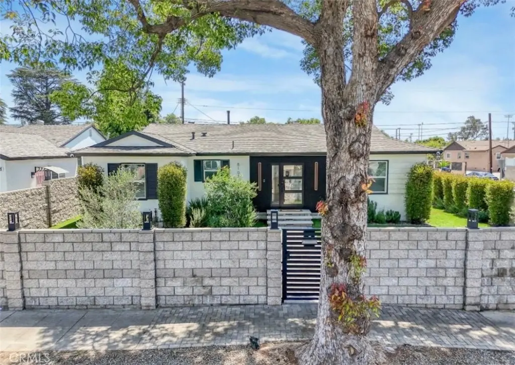 8102 Willis, Panorama City, CA — listing photo 1