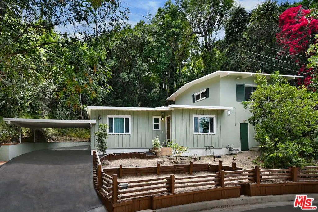 15170 Encanto Drive, Sherman Oaks, CA — listing photo 1