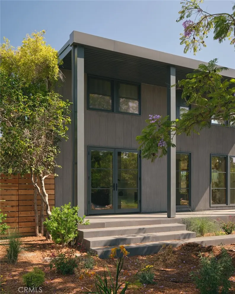 Single Family Residence for rent at 2002 Virginia, Los Angeles, CA featuring 3 beds and 4 baths