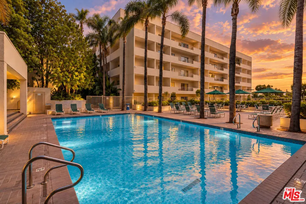 Condominium for sale at 1131 Alta Loma Road 115, West Hollywood, CA featuring 1 bed and 2 baths
