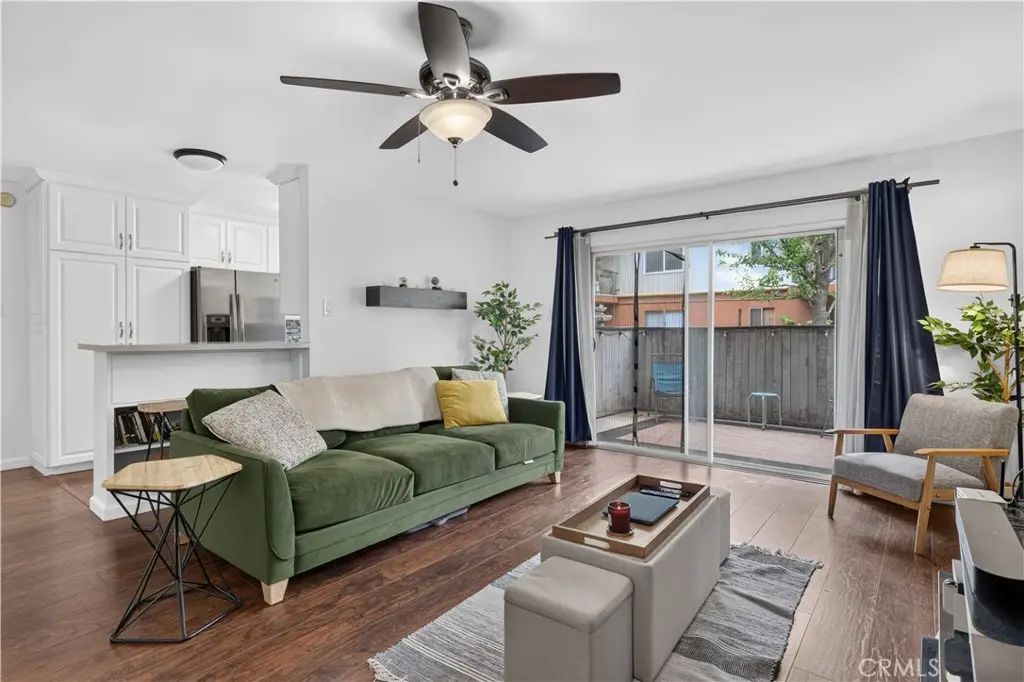 400 N Acacia Avenue B17, Fullerton, CA — listing photo 1