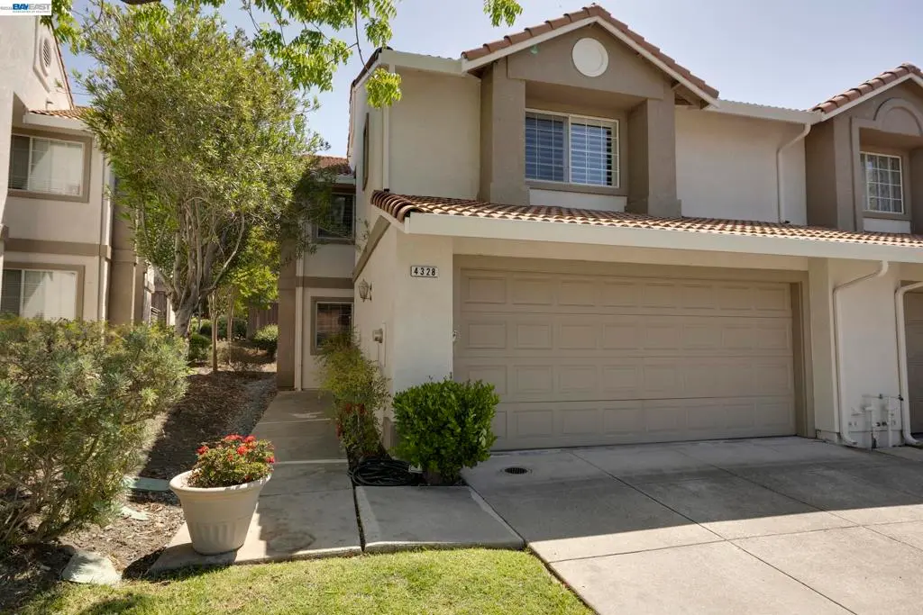 Townhouse for sale at 4328 Conejo Dr, Danville, CA featuring 3 beds and 3 baths