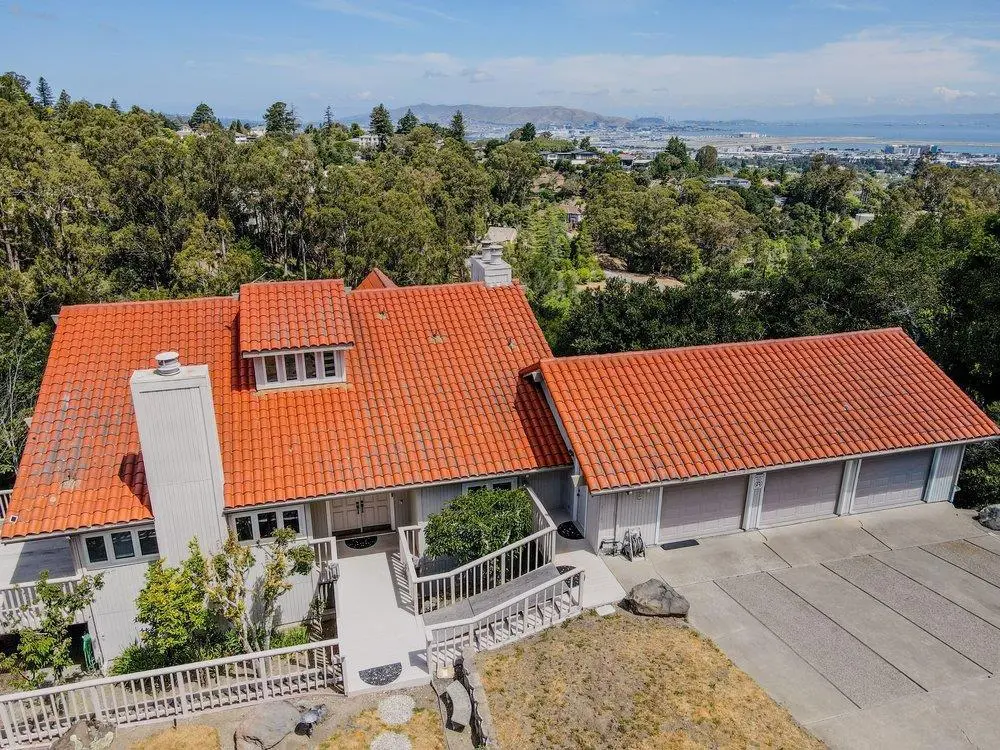 36 Eugenia Way, Hillsborough, CA — listing photo 1