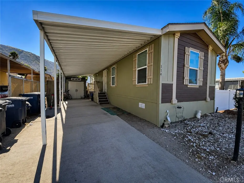 Manufactured In Park for sale at 21100 State St. 114, San Jacinto, CA featuring 2 beds and 1 bath