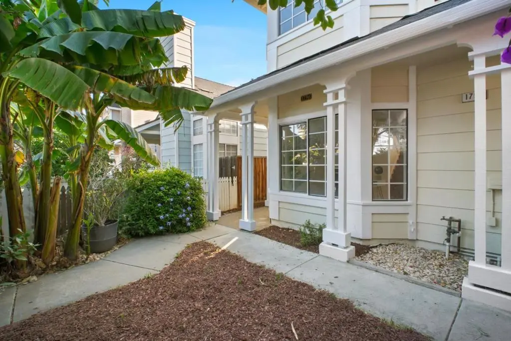 Single Family Residence for sale at 1796 Lucretia Avenue, San Jose, CA featuring 2 beds and 3 baths