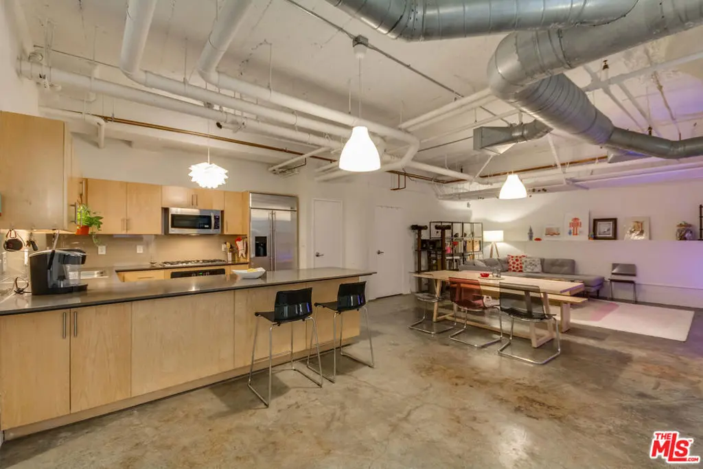 Condominium for sale at 330 W 11th Street C03, Los Angeles, CA featuring 2 beds and 2 baths