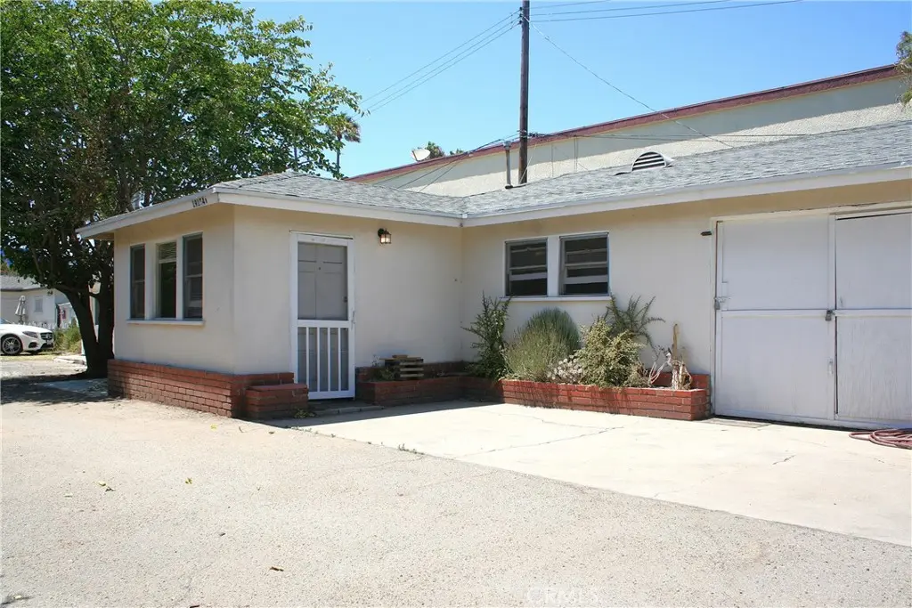 19154 BEACH Boulevard B, Huntington Beach, CA — listing photo 1