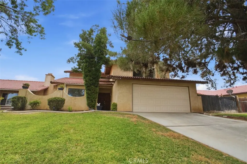 43836 Emile Zola Street, Lancaster, CA — listing photo 1