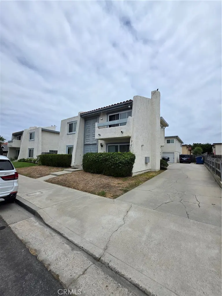 16702 Blanton, Huntington Beach, CA — listing photo 1