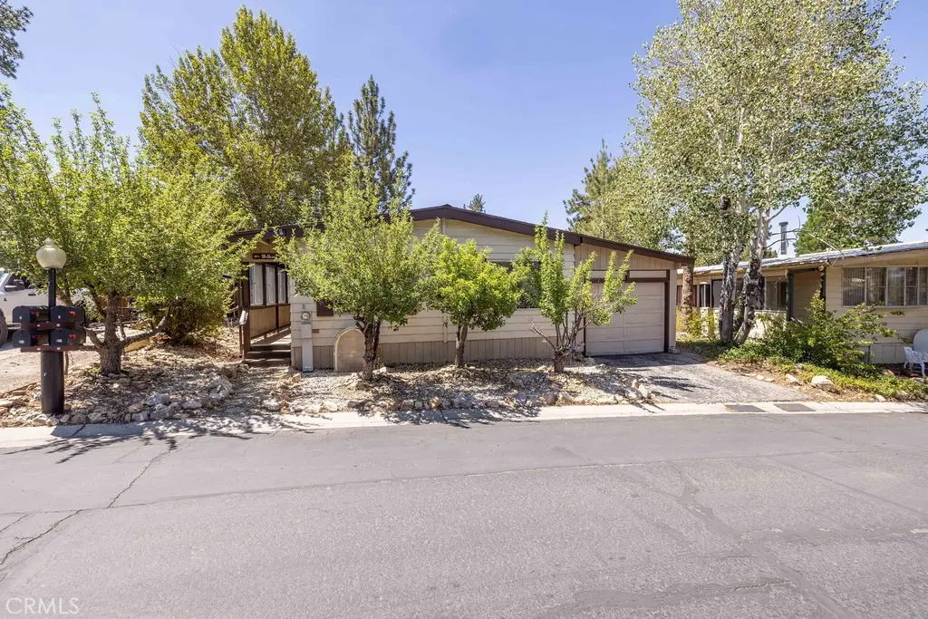 391 Montclair 3, Big Bear City, CA — listing photo 1