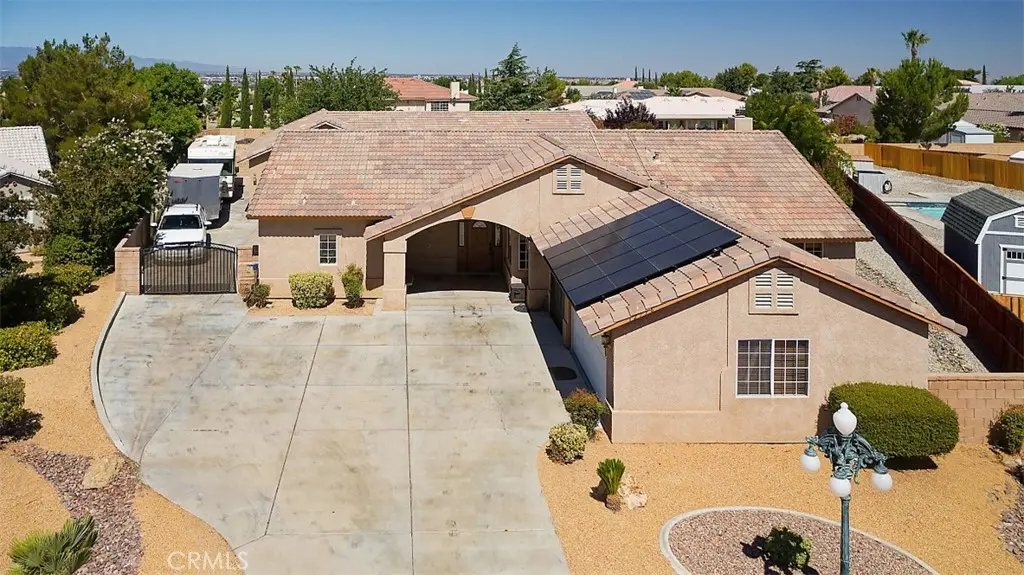 12776 Skyline Ranch, Apple Valley, CA — listing photo 1