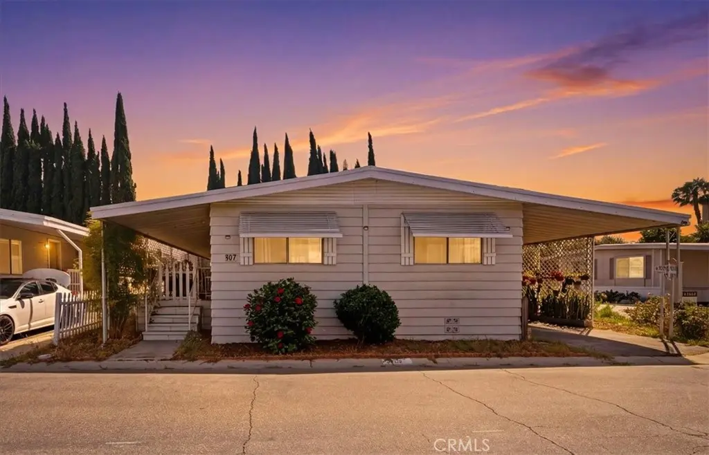 300 N Rampart 107, Orange, CA — listing photo 1