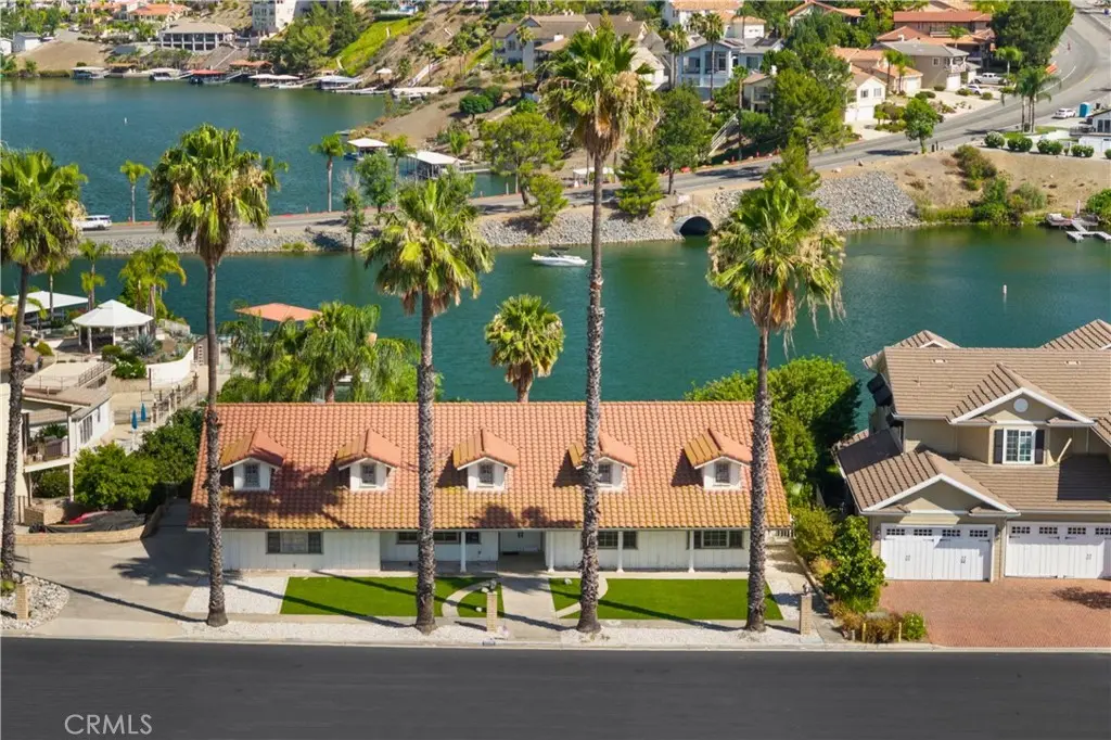 22275 Canyon Club, Canyon Lake, CA — listing photo 1