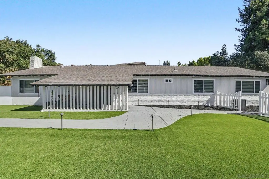 Single Family Residence for sale at 343 Horizon Hills, El Cajon, CA featuring 4 beds and 3 baths