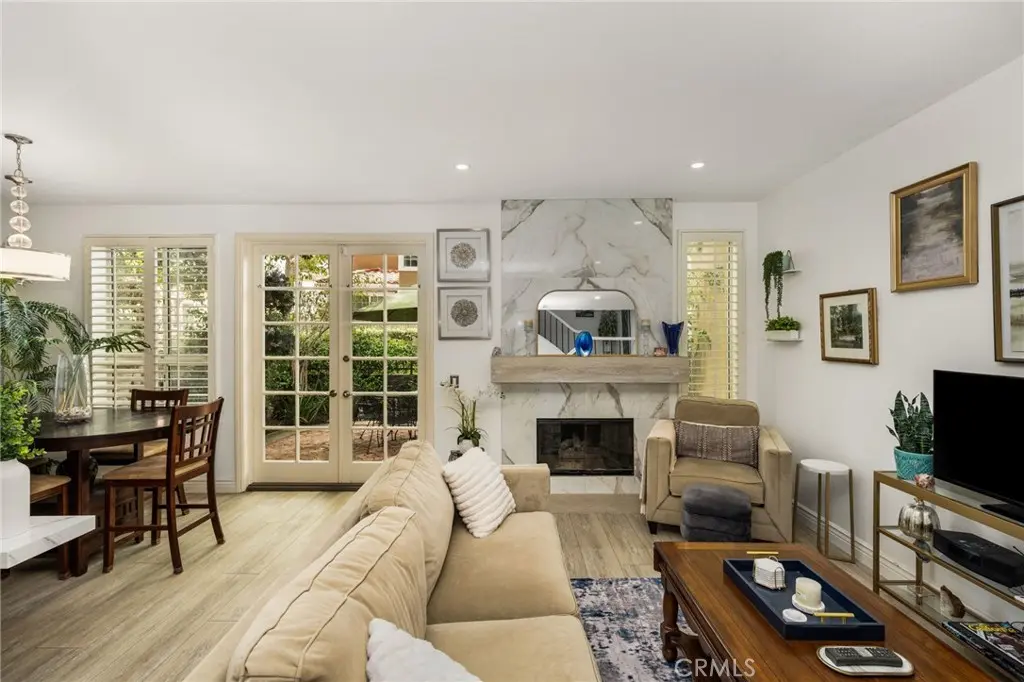 Condominium for sale at 118 Matisse, Aliso Viejo, CA featuring 3 beds and 3 baths