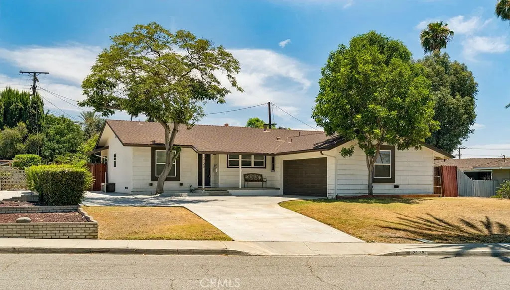 3126 Wendell Way, Riverside, CA — listing photo 1