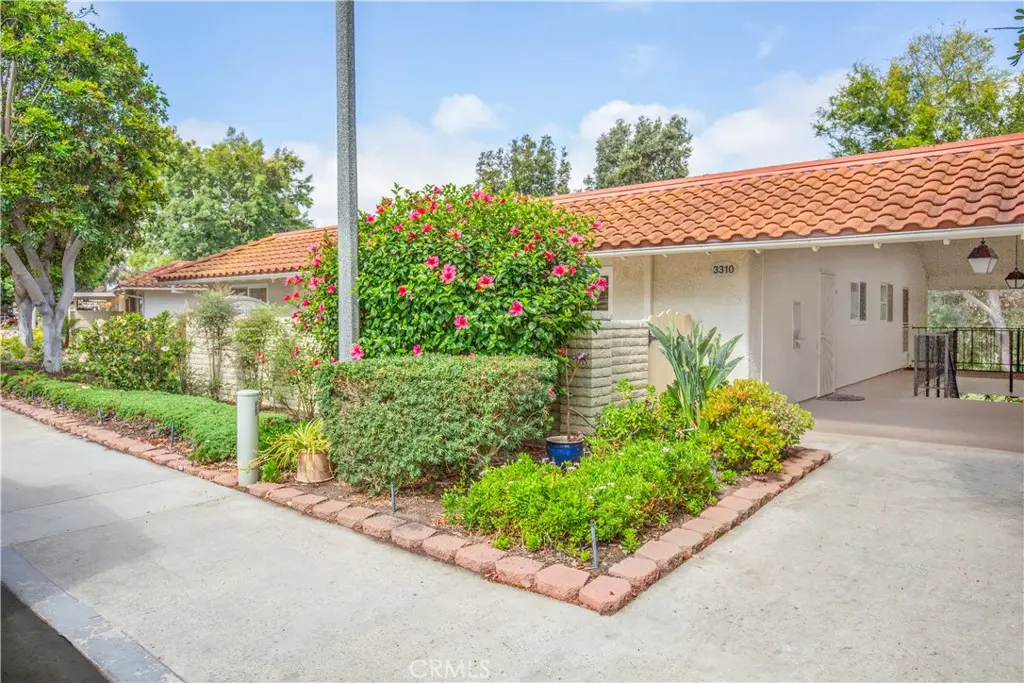 3310 Via Carrizo Q, Laguna Woods, CA — listing photo 1