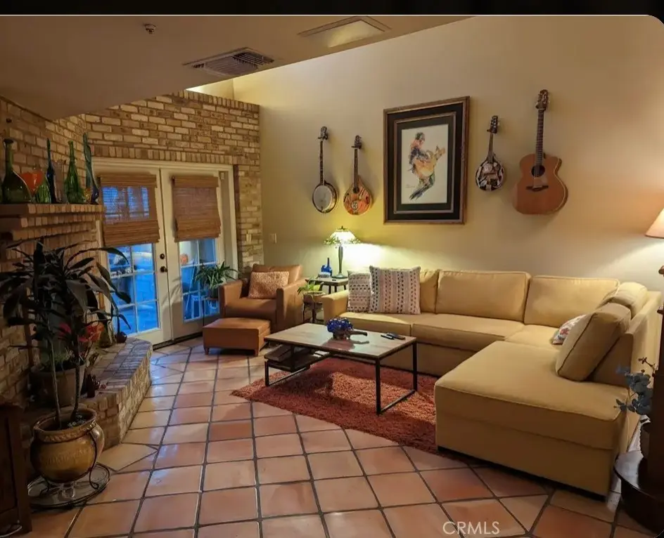 16287 Maricopa Ln, Apple Valley, CA — listing photo 1