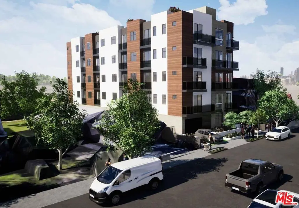 Residential Income for sale at 1177 W 37th Place, Los Angeles, CA featuring 46 beds and 39 baths