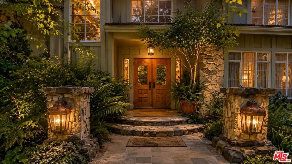 16201 Meadowcrest Road, Sherman Oaks, CA — listing photo 1