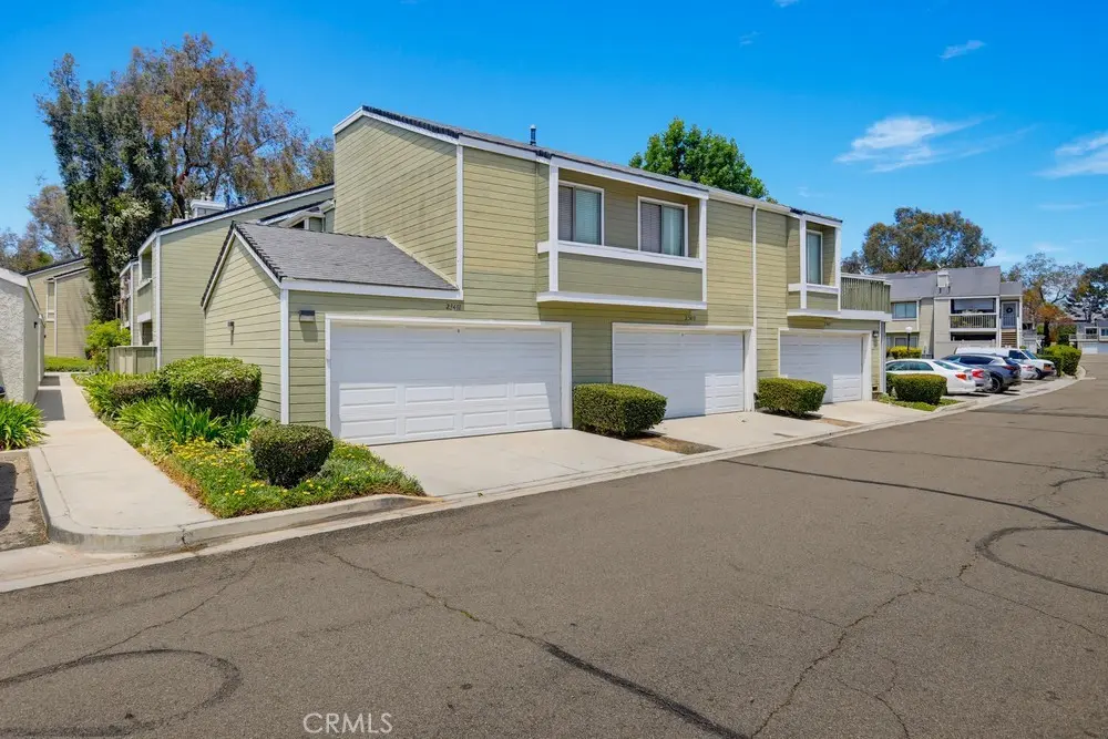 Condominium for sale at 23411 Cambridge, Yorba Linda, CA featuring 2 beds and 2 baths