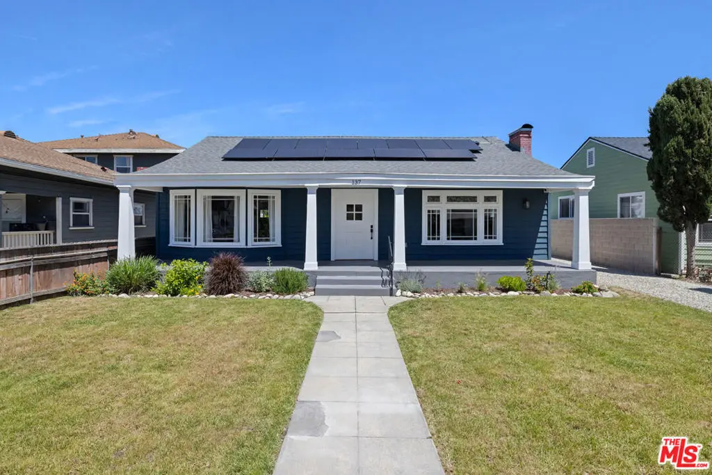 Residential Lease for rent at 137 E Avenue 43, Los Angeles, Los Angeles County, CA featuring 4 beds and 2 baths