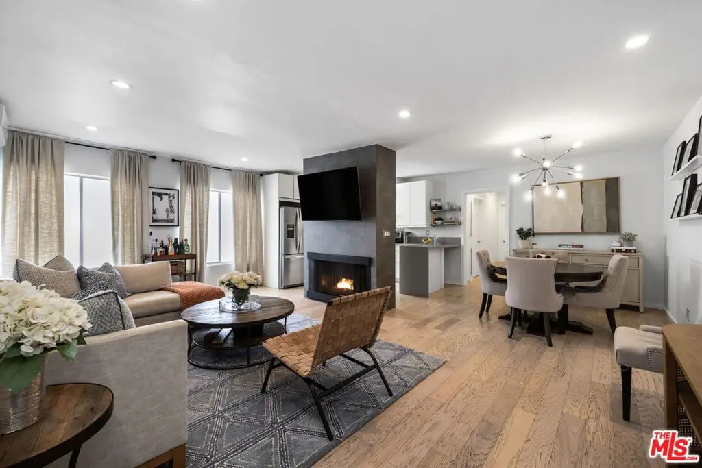 Condominium for sale at 1840 Camden Avenue 203, Los Angeles, CA featuring 2 beds and 2 baths
