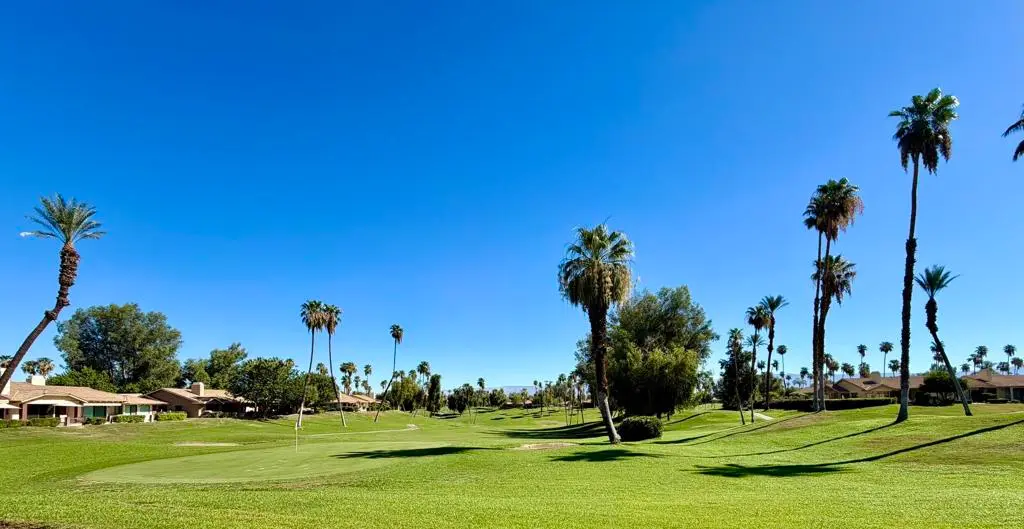 Residential Lease for rent at 136 Gran, Palm Desert, Riverside County, CA featuring 2 beds and 2 baths