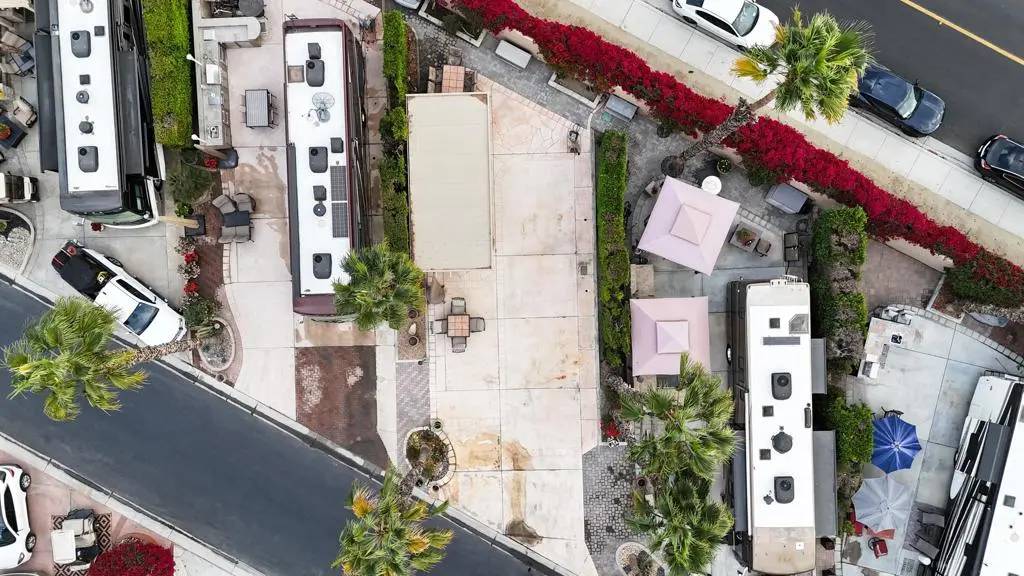 Mobile Home for sale at 80394 Ave 48 76, Indio, CA