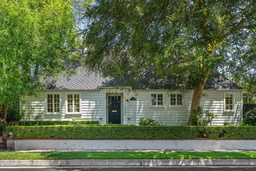 Residential Lease for rent at 840 Victoria Drive, Pasadena, Los Angeles County, CA featuring 4 beds and 2 baths