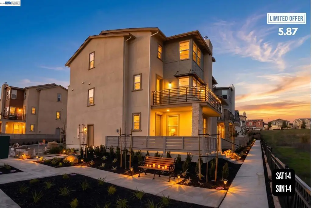 Single Family Residence for sale at 4359 Mono Vista St, Dublin, CA featuring 4 beds and 4 baths
