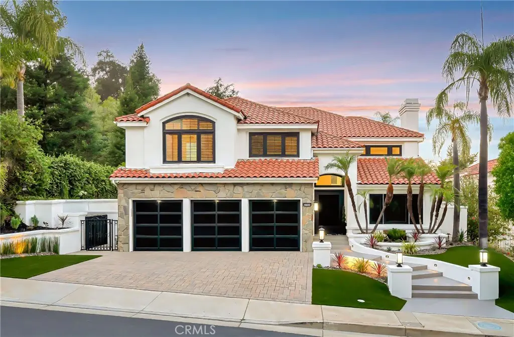 Single Family Residence for sale at 3793 Camino Codorniz, Calabasas, CA featuring 5 beds and 5 baths