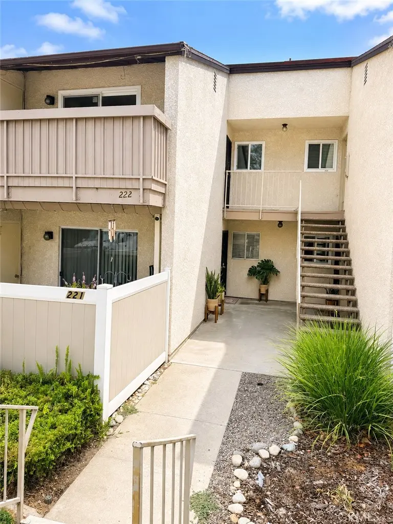 8990 19th 222, Rancho Cucamonga, CA — listing photo 1