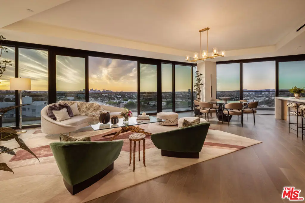 8420 W Sunset Boulevard 801, West Hollywood, CA — listing photo 1