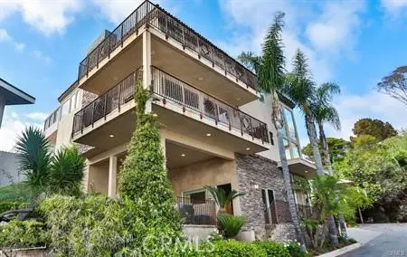 Studio for rent at 31736 Seacliff Drive, Laguna Beach, CA and 1 bath