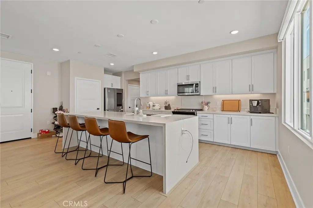 16289 Dawn Way 209, Tustin, CA — listing photo 1