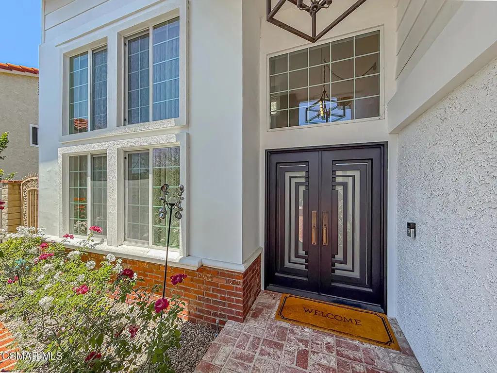 Single Family Residence for rent at 2111 Peak Place, Thousand Oaks, CA featuring 4 beds and 3 baths